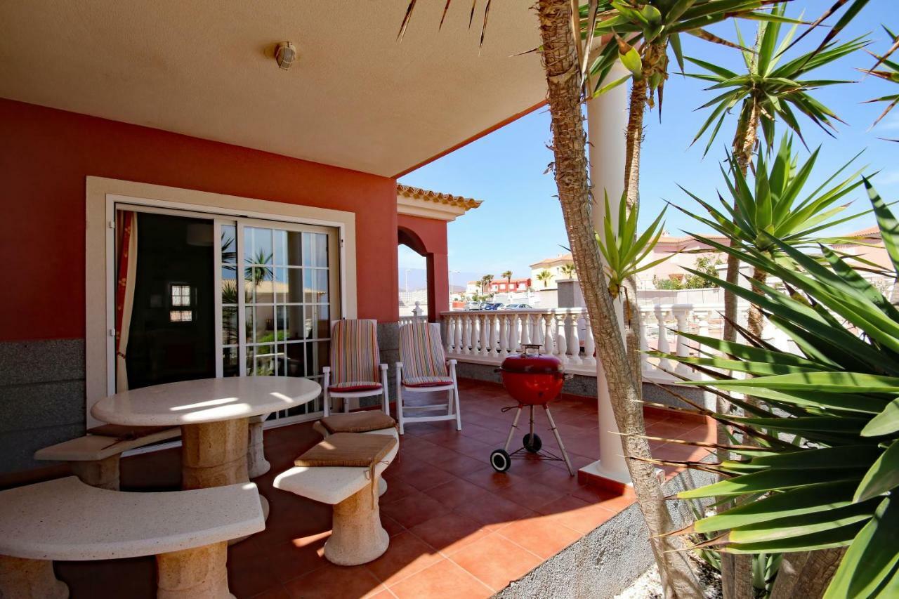 Las Dunas 2 By Rentmedano Pretty 2 Bedroom Villa, Ocean Views, Pool And Wifi El Médano Exterior photo