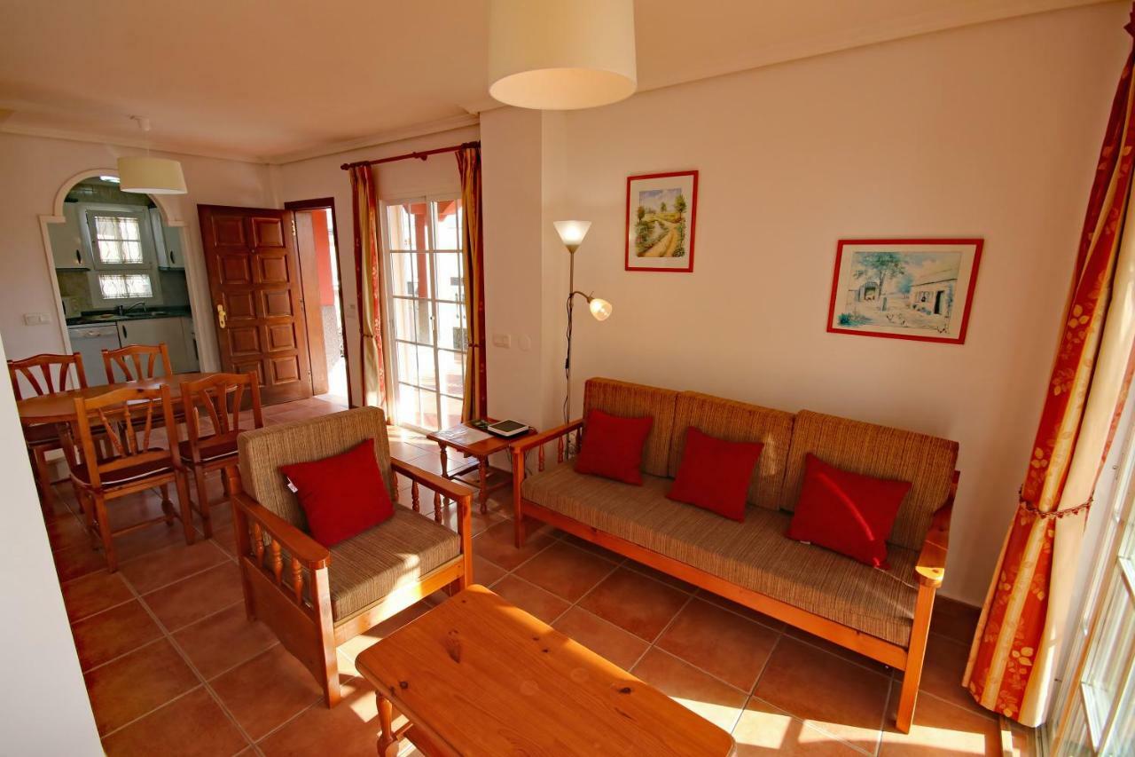 Las Dunas 2 By Rentmedano Pretty 2 Bedroom Villa, Ocean Views, Pool And Wifi El Médano Exterior photo