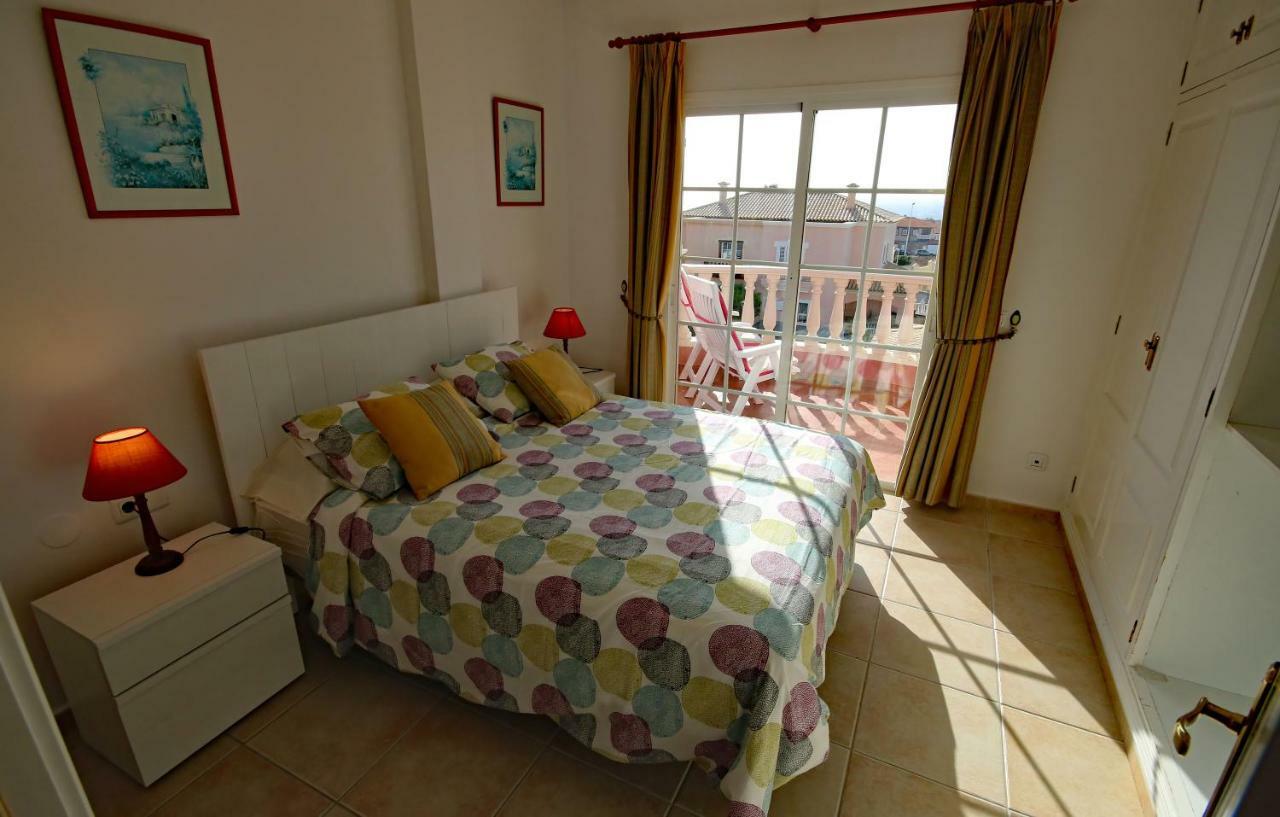 Las Dunas 2 By Rentmedano Pretty 2 Bedroom Villa, Ocean Views, Pool And Wifi El Médano Exterior photo